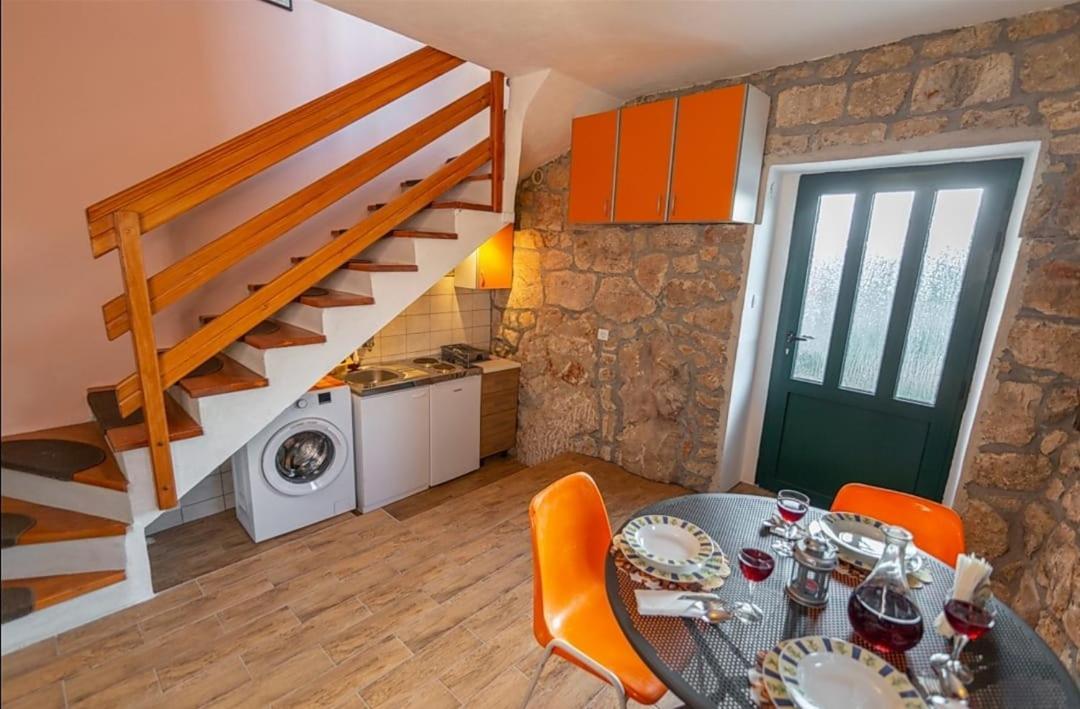 Villa Honey House à Grabovac  Extérieur photo