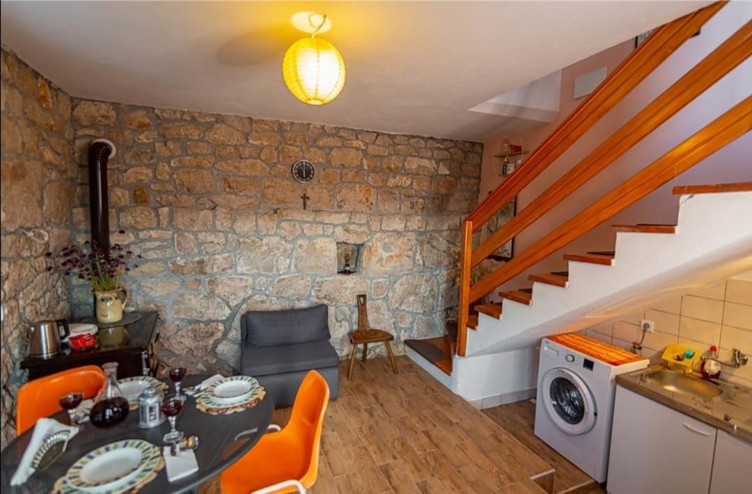 Villa Honey House à Grabovac  Extérieur photo