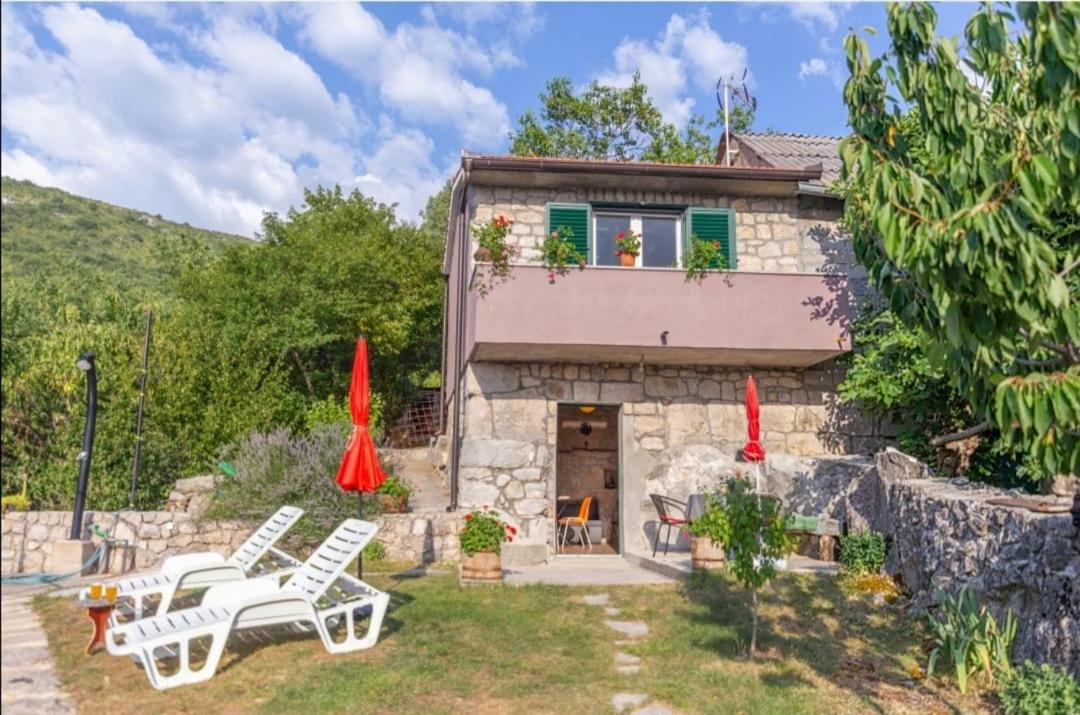 Villa Honey House à Grabovac  Extérieur photo